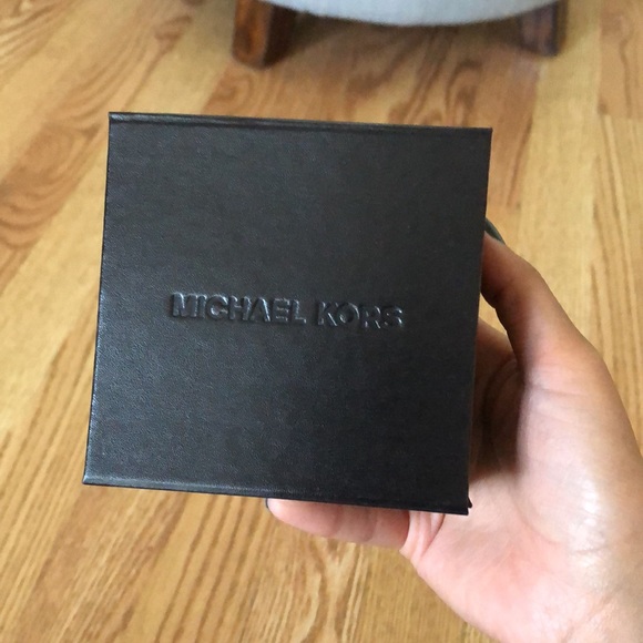 Michael Kors Heritage Wrap Bracelet - Picture 6 of 6